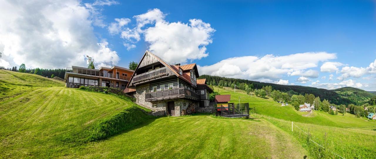 Penzion Topas Pec pod Sněžkou Exterior foto