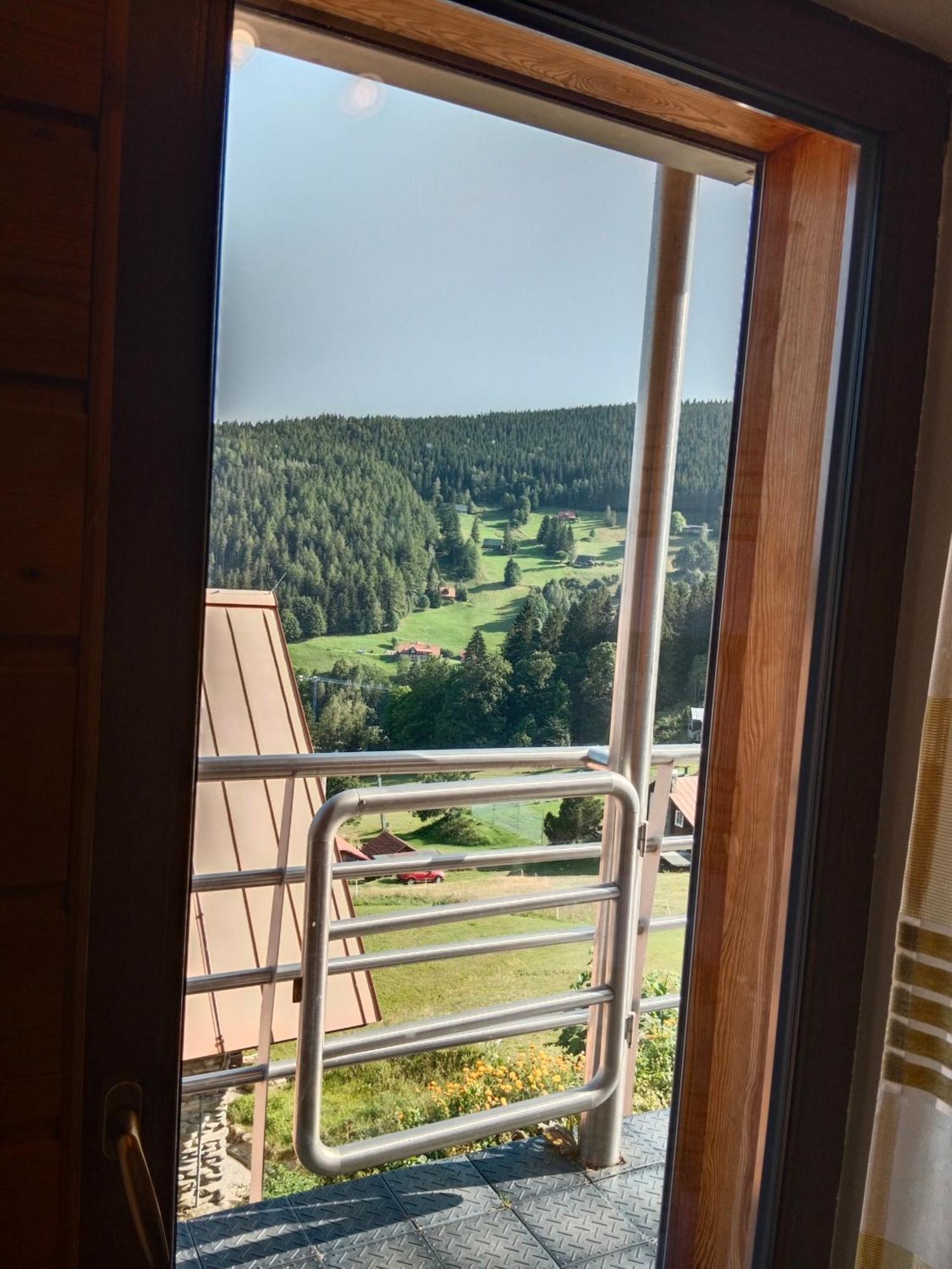 Penzion Topas Pec pod Sněžkou Exterior foto